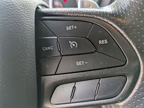 Used 2022 Dodge Challenger GT image 10