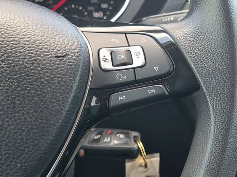 Used 2018 Volkswagen Tiguan S FWD image 23