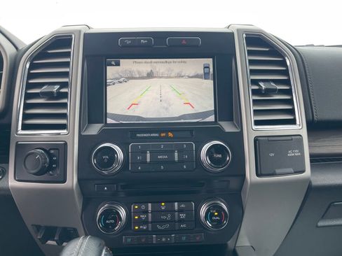 Used 2015 Ford F150 Lariat w/ Equipment Group 502A Luxury image 10