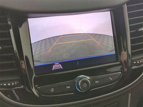 Certified 2022 Chevrolet Trax LT w/ LT Convenience Package image 14