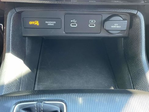 Used 2025 Honda Civic Sport image 31