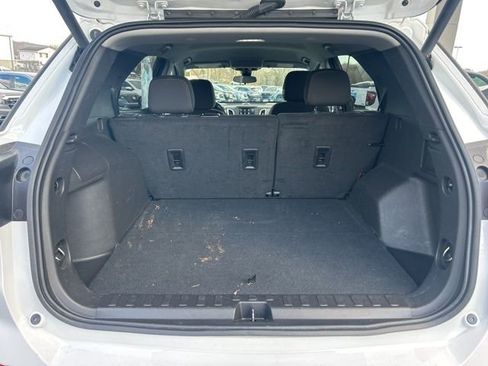 Used 2024 Chevrolet Equinox LT image 25