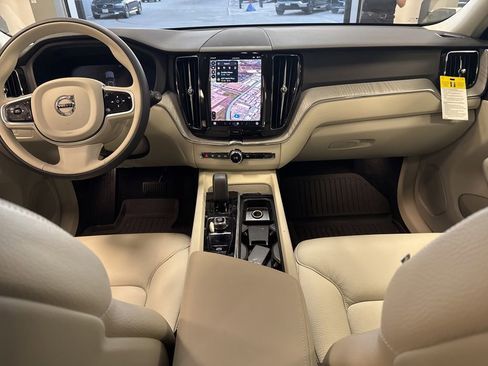 New 2025 Volvo XC60 B5 Plus w/ Protection Package Premier image 16
