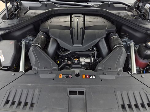 Used 2024 Genesis GV80 3.5T w/ Prestige Package image 11