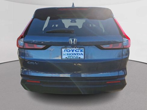 Certified 2024 Honda CR-V EX image 9
