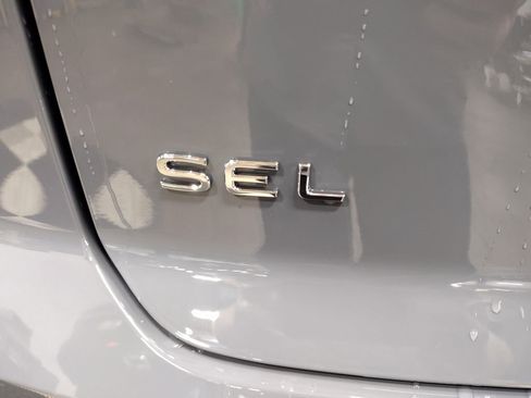 New 2026 Volkswagen Atlas Cross Sport SEL Premium R-Line image 16