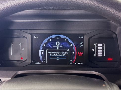 Certified 2025 Toyota Tacoma SR5 AWD/4WD image 14