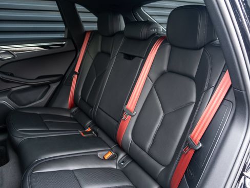 New 2026 Porsche Macan S AWD/4WD image 35