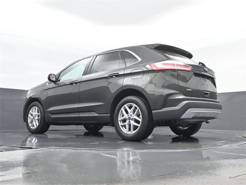 Used 2022 Ford Edge SEL w/ Convenience Package image 24