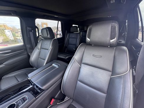 Used 2021 Cadillac Escalade Sport image 11