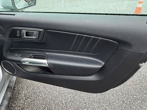Used 2020 Ford Mustang Premium RWD image 19