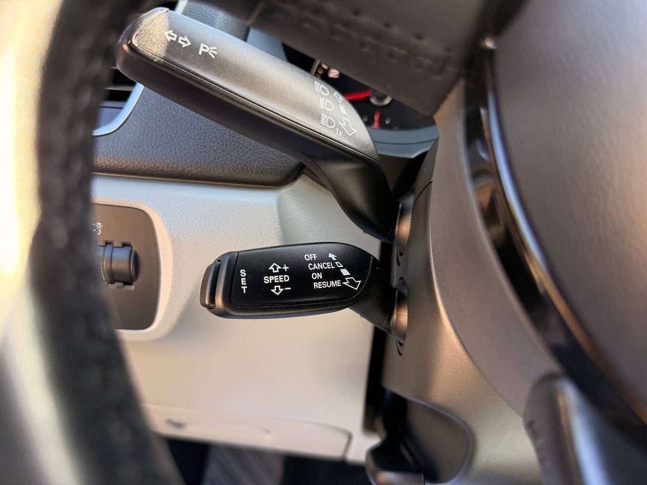 Used 2018 Audi Q3 2.0T Premium w/ Convenience Package FWD image 26