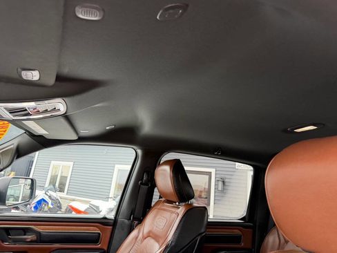 Used 2022 RAM 1500 Limited image 17