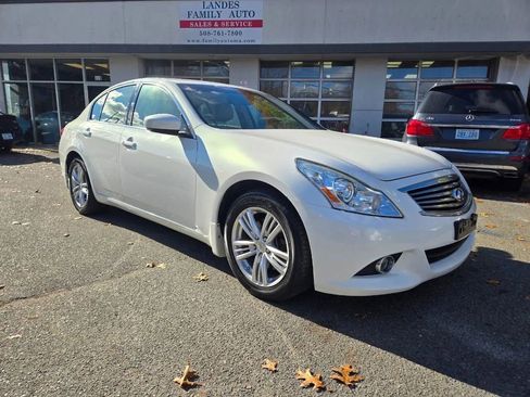 Used 2013 INFINITI G37 x Sedan w/ Premium Pkg image 11