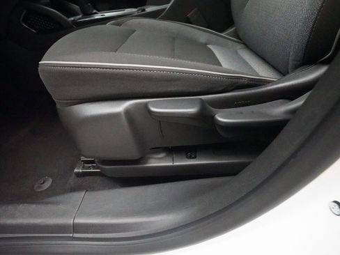 Used 2025 Chevrolet TrailBlazer LT image 28