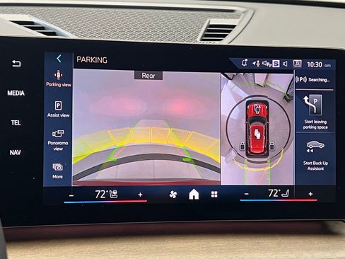 New 2026 BMW X1 xDrive28i w/ Technology Package image 14