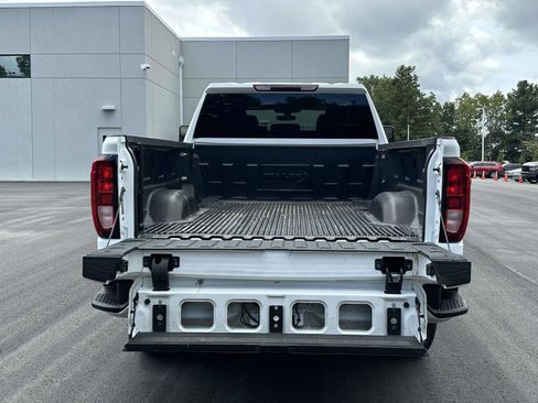 Used 2023 GMC Sierra 2500 SLE AWD/4WD image 8