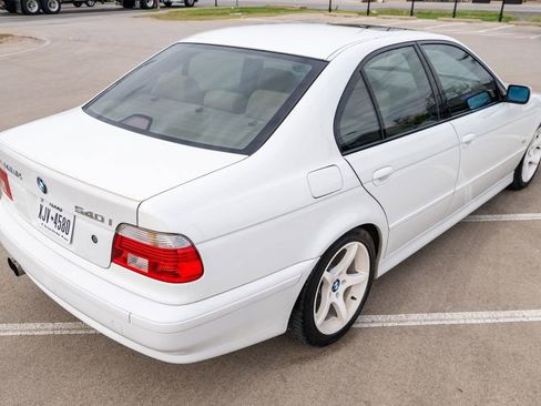 Used 2001 BMW 540i Sedan image 9