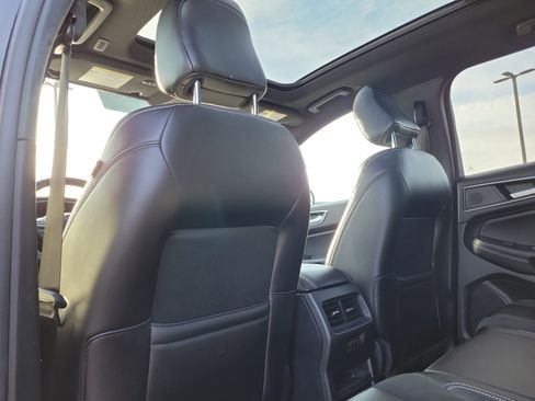 Certified 2024 Ford Edge ST w/ Equipment Group 401A image 15