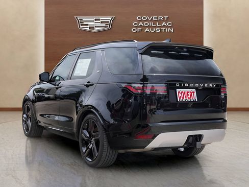 Used 2024 Land Rover Discovery Metropolitan Edition AWD/4WD image 3