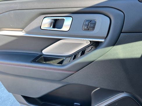 New 2026 Ford Explorer ST w/ Sun And Sound Package image 16