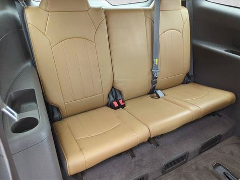 Used 2016 Buick Enclave Premium w/ Experience Buick Package FWD image 20