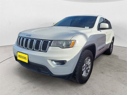 Used 2018 Jeep Grand Cherokee Laredo