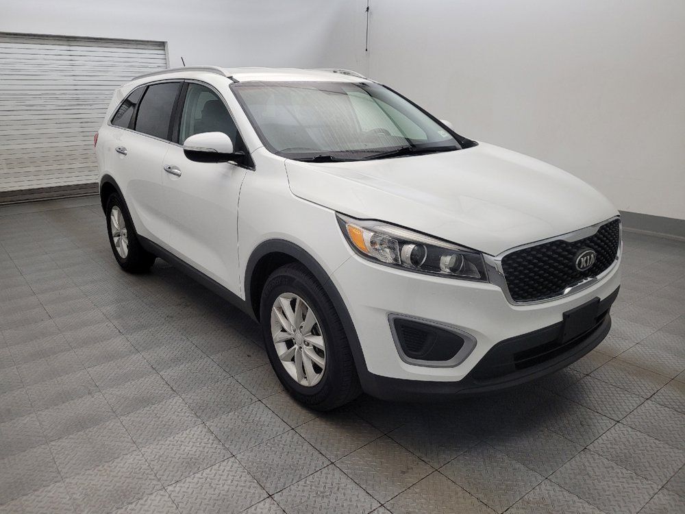Used 2016 Kia Sorento FWD image 13