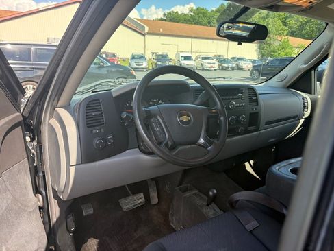 Used 2013 Chevrolet Silverado 1500 LS AWD/4WD image 13