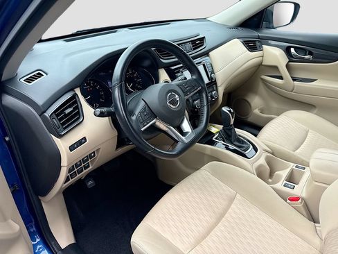 Used 2020 Nissan Rogue SV AWD/4WD image 11