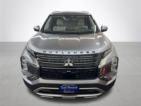 Used 2023 Mitsubishi Outlander SEL image 10