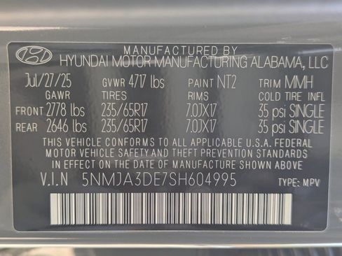 Used 2025 Hyundai Tucson SE image 27