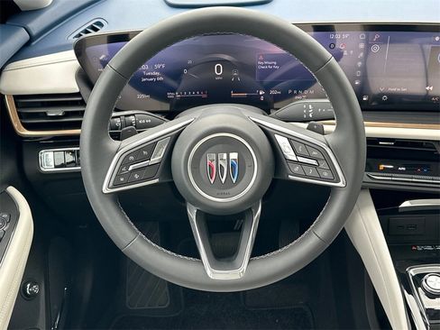 New 2025 Buick Envision Avenir image 25