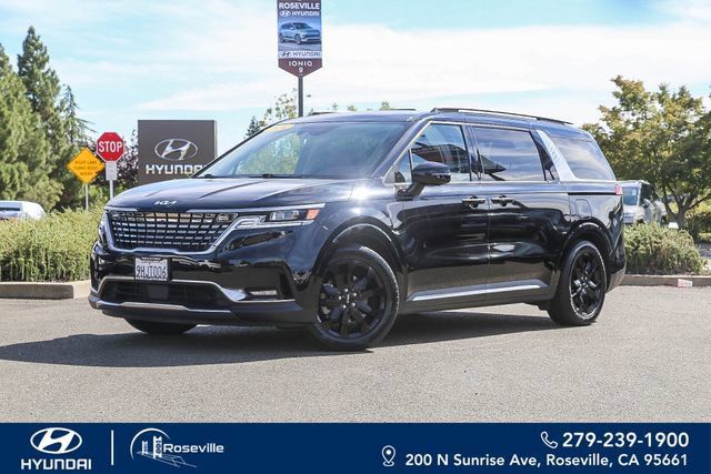 Used 2024 Kia Carnival SX Prestige FWD image 1