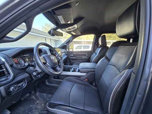 Used 2024 RAM 2500 Laramie w/ Night Edition image 4