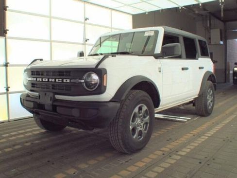 Used 2025 Ford Bronco Big Bend image 1