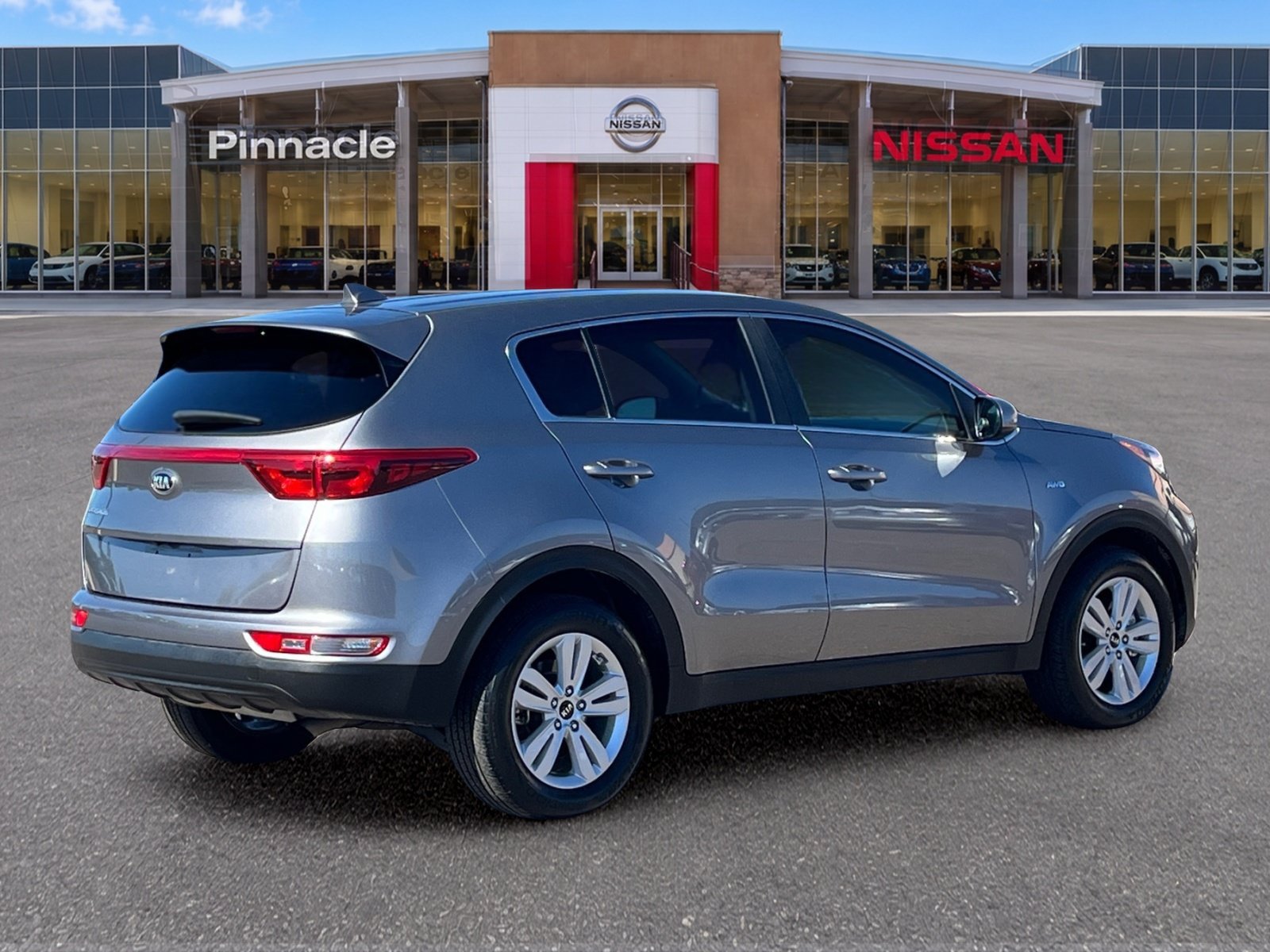 Used 2018 Kia Sportage LX AWD/4WD image 5