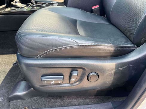 Used 2019 Toyota 4Runner Limited AWD/4WD image 14
