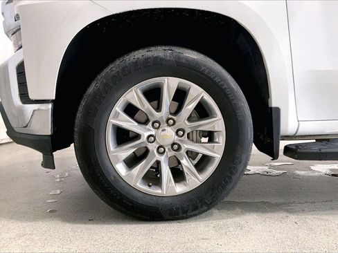 Used 2021 Chevrolet Silverado 1500 LT AWD/4WD image 6