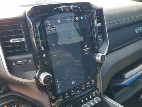Used 2023 RAM 1500 Laramie AWD/4WD image 8