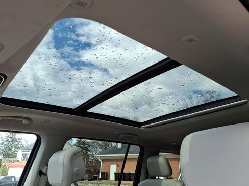 Used 2022 Jeep Wagoneer Series II w/ Premium Group I image 28