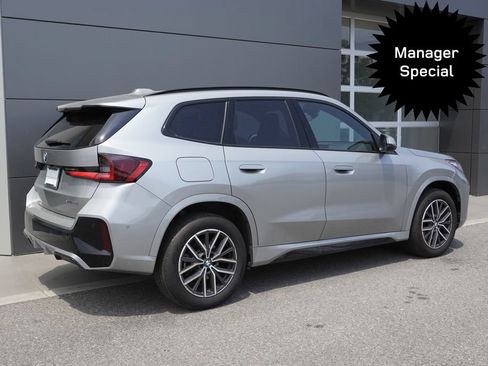 Used 2026 BMW X1 xDrive28i AWD/4WD image 4