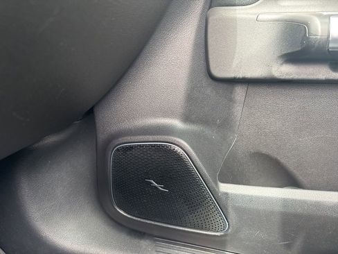 Used 2021 Mercedes-Benz GLB 250 4MATIC w/ AMG Line image 48