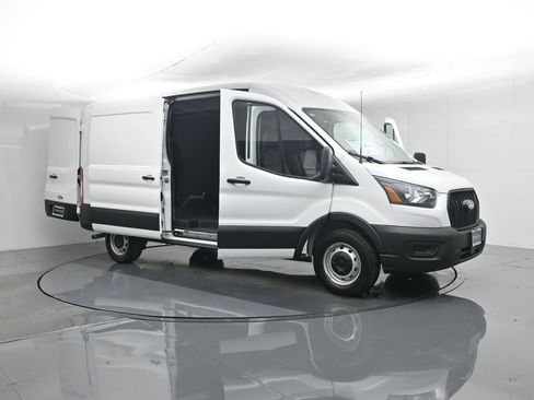 New 2026 Ford Transit 150 148 Medium Roof w/ Load Area Protection Package image 28