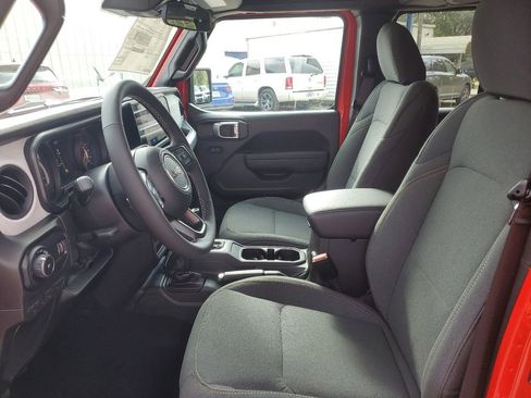 New 2025 Jeep Wrangler Sport S image 10