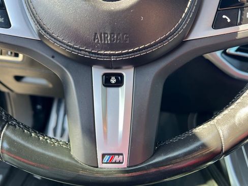 Used 2022 BMW X7 M50i image 51