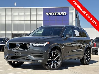 Used 2021 Volvo XC90 T6 Momentum w/ Advanced Package