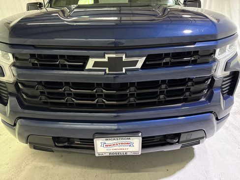 Used 2022 Chevrolet Silverado 1500 RST w/ Protection Package AWD/4WD image 4