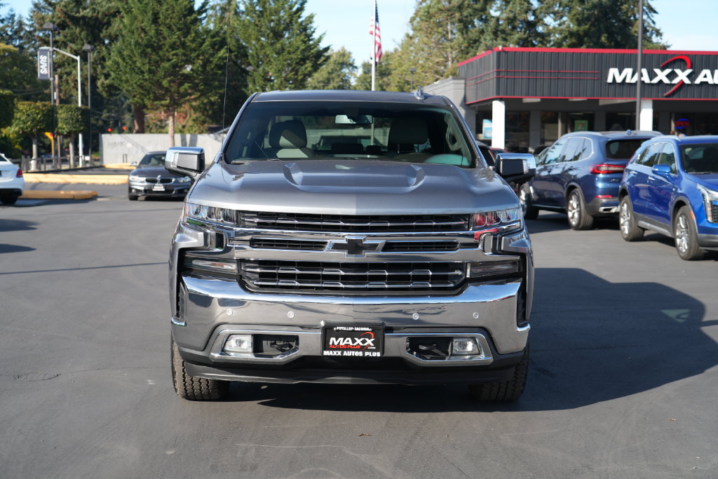 Used 2019 Chevrolet Silverado 1500 LTZ AWD/4WD image 3