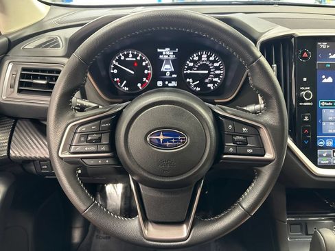 Used 2025 Subaru Ascent Premium AWD/4WD image 12